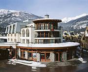 Crystal Lodge & Suites at Independent Ski Links