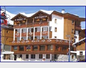 Hotel Le Paquis at Independent Ski Links