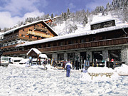 Chalet Hotel Les Grangettes at Independent Ski Links