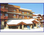 Hotel Les Suites De La Potiniere at Independent Ski Links