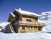 Les Campanules at Independent Ski Links