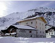 Chalet Cherrier at Independent Ski Links