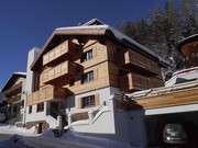 Chalet Hattie at Independent Ski Links