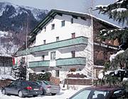 Chalet Midland at Independent Ski Links