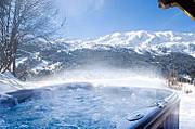 Hot tub overlooking the mountains